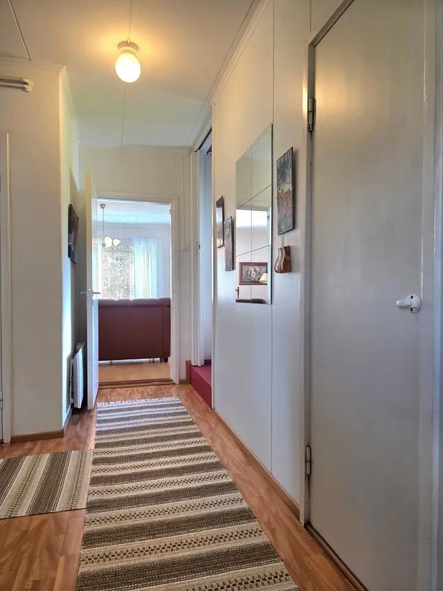 Ingresso - Two-Storey House with Sauna in Kalajoki