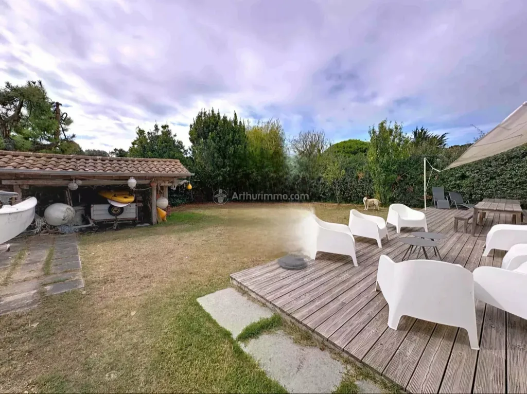Terrasse - Maison Vue Mer avec Accès Direct à la Plage
