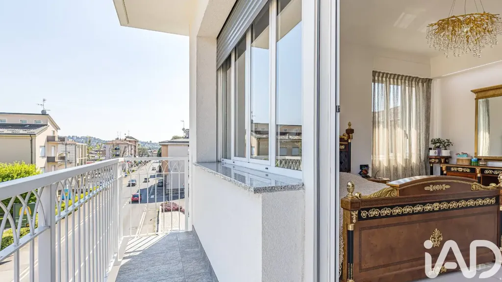 Balcon - Luxury Penthouse with Terraces in Cantù