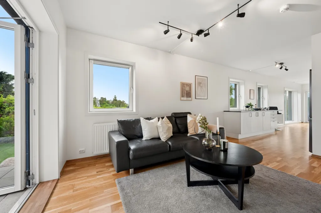 Séjour - 3-Bedroom Apartment with Balconies in Sandnes
