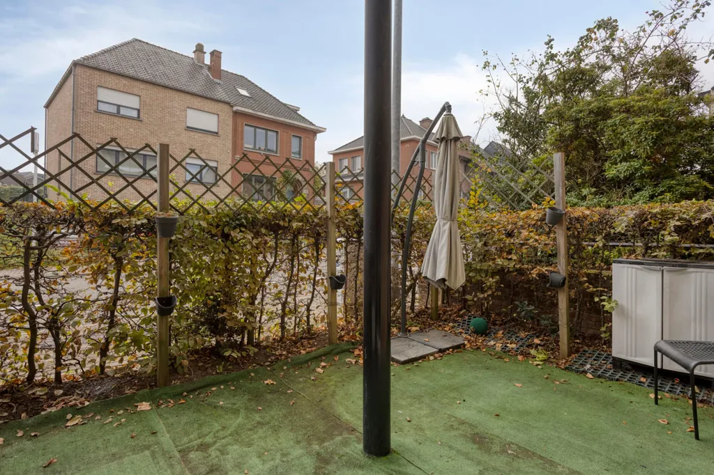 Jardin - Appartement 2 Chambres avec Garage à Buizingen