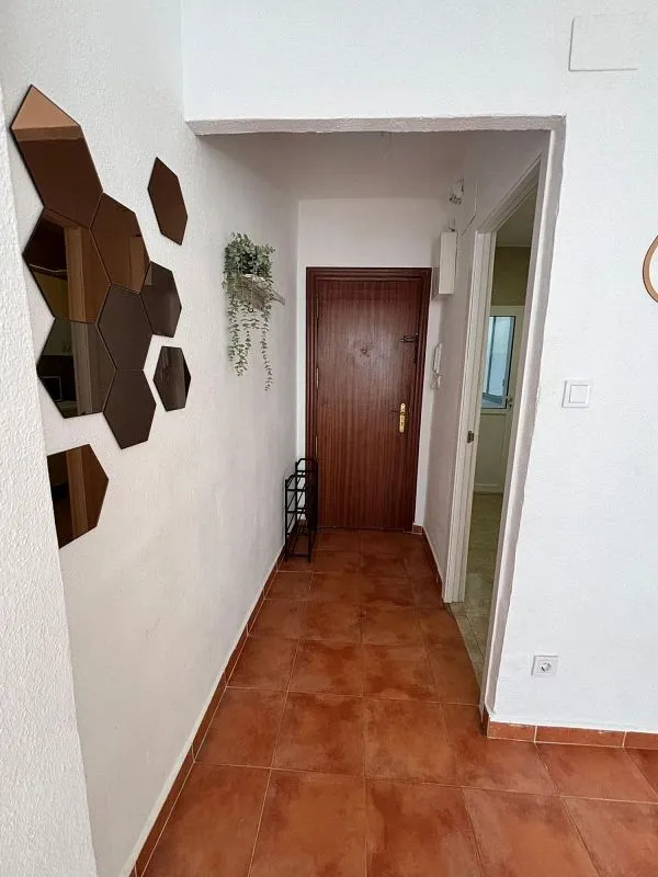 Esik - Furnished Flat with Balcony in Maestro Luis Torregrosa
