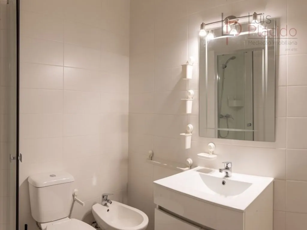 Salles de bain - Luxury Apartment with Garden in Sines