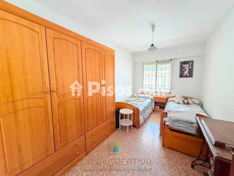 Camere da letto - Spacious Apartment with Balcony in Barx