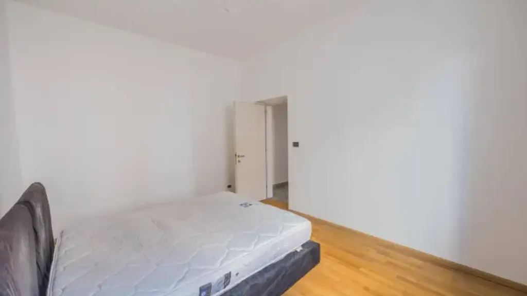 Chambres - Spacious Apartment with High Ceilings in Bolzano