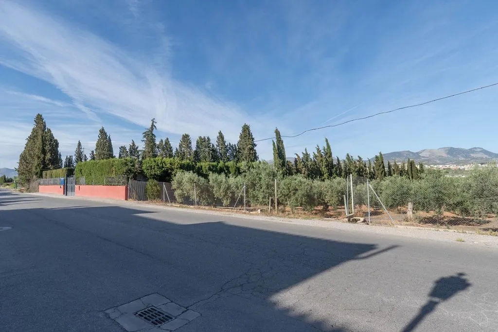 Buildable Land with Granada Views in Albolote