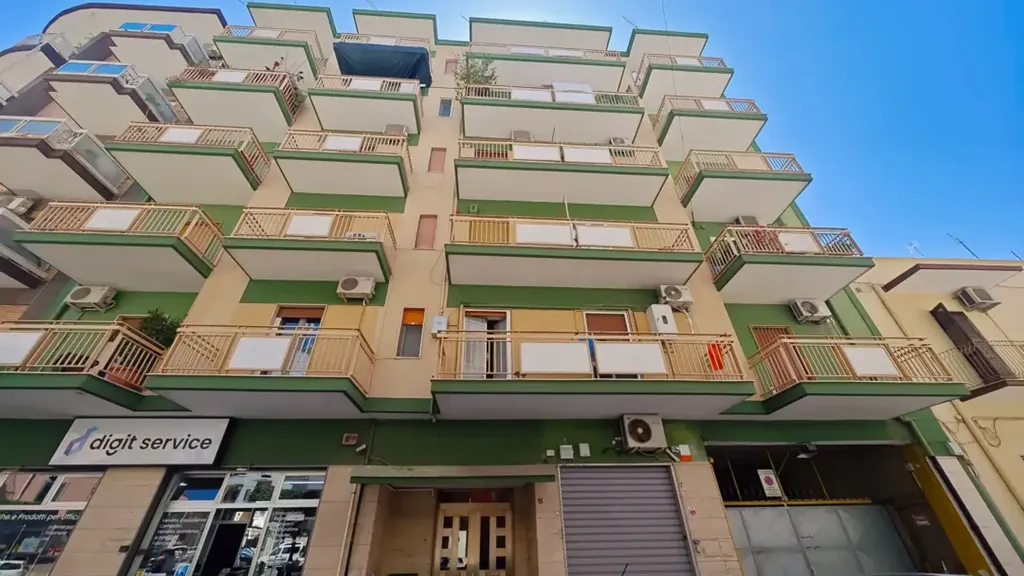 Extérieur - Two-Bedroom Apartment with Balcony in Taranto