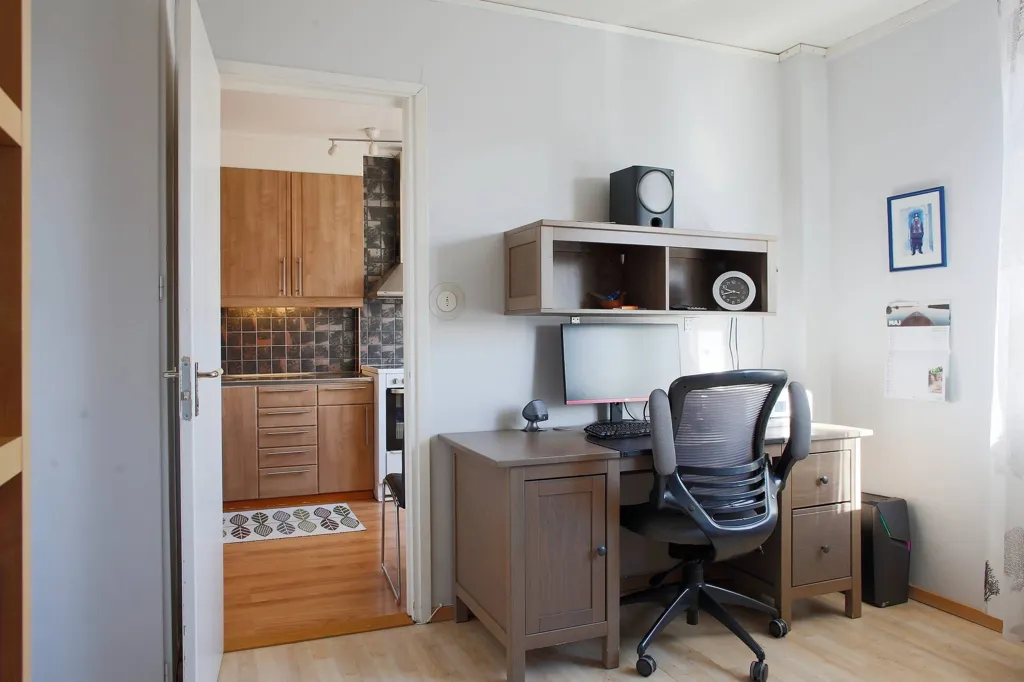 Kabinet - Apartment with West-Facing Balcony in Kiruna