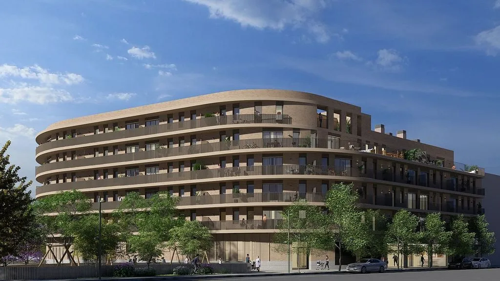 New Flat with Pool in Cornellà Centre