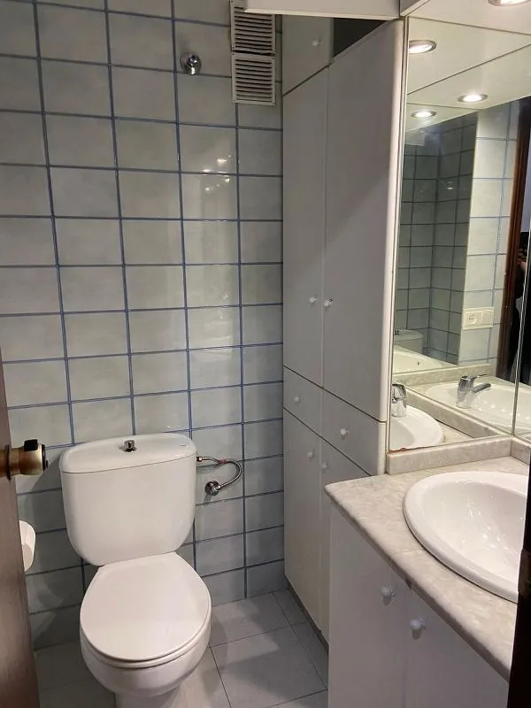 Student Flat with Balcony in Mestalla