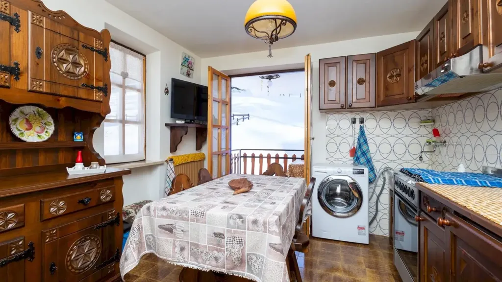 Köök - Two-room Flat with Terrace in Crissolo
