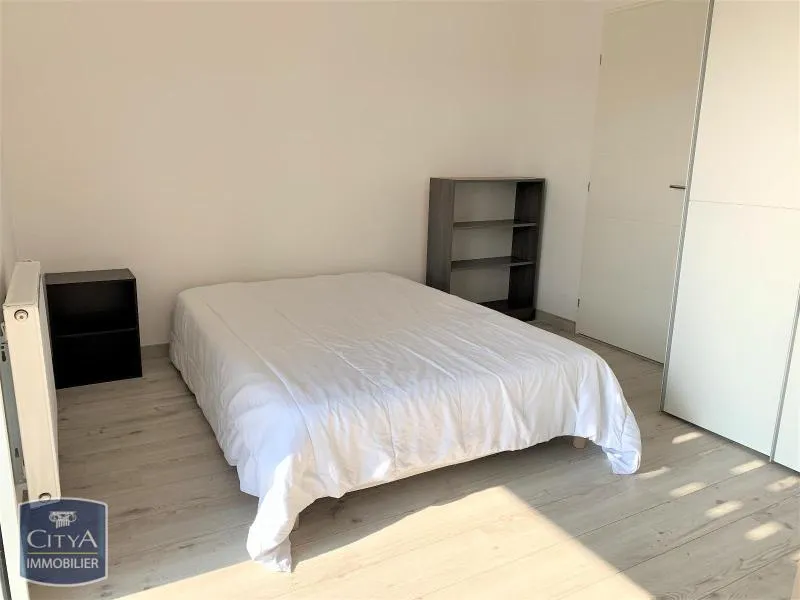 Chambres - Appartement Meublé avec Balcon à Angers