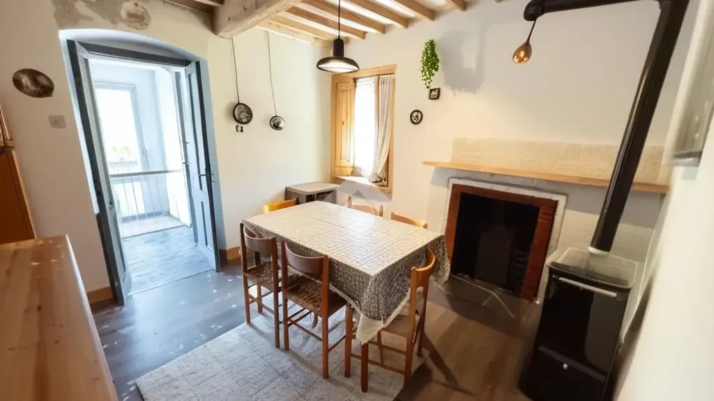 Salle à manger - Rustic Terraced House with Mountain View in Massa