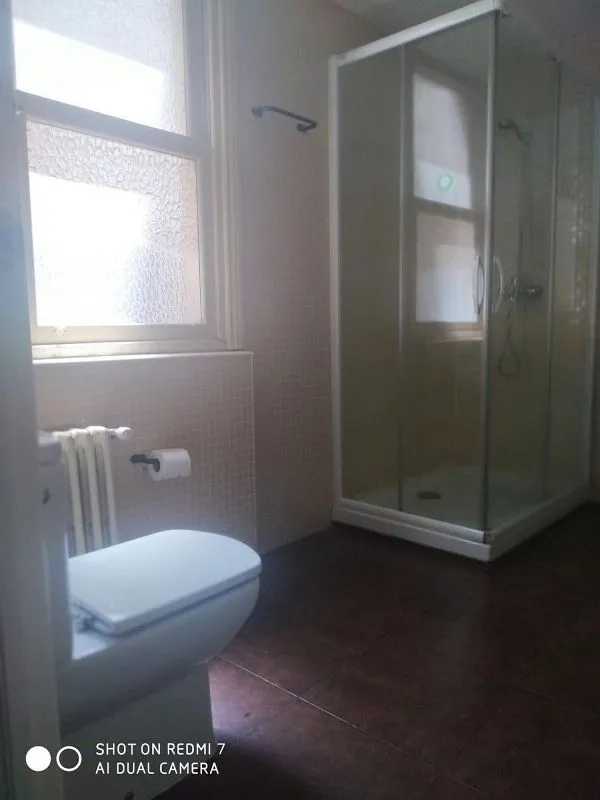 Salles de bain - Furnished Flat with Balcony in Salamanca