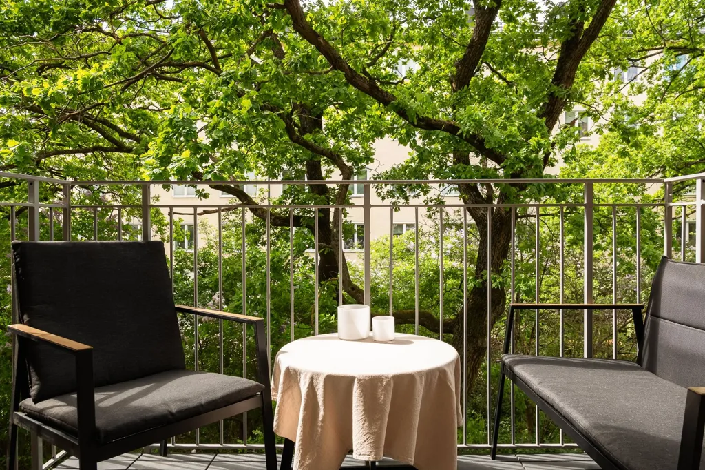 Balcon - Apartment with Sunny Balcony in Kristineberg