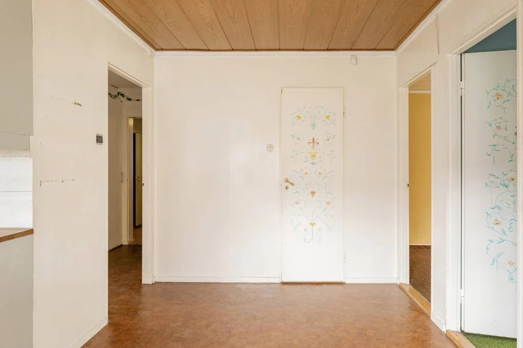 Esik - Villa with Garden in Vallentuna