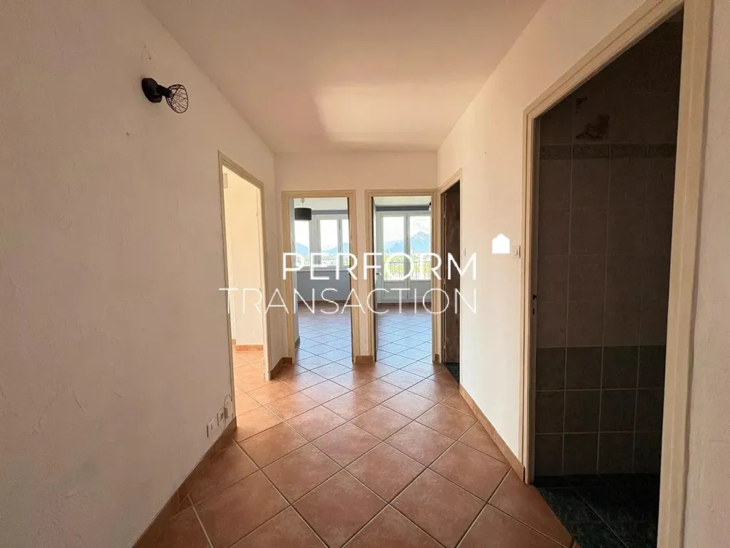Entrée - Appartement avec vue montagnes au 11ᵉ étage à Grenoble