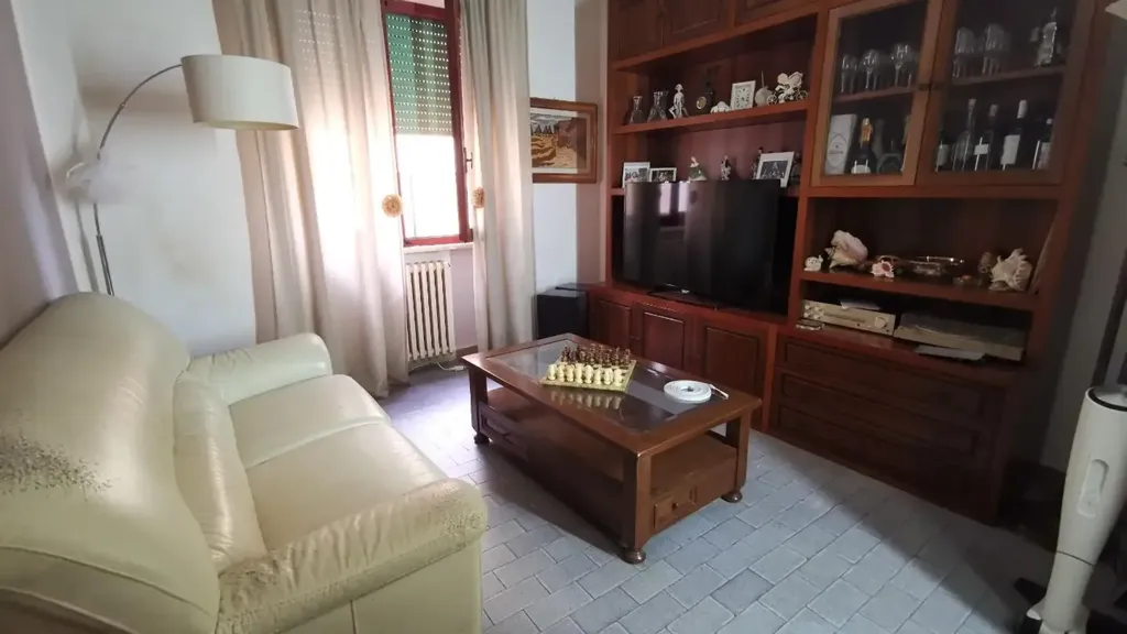 Séjour - Apartment with Balcony in Fucecchio