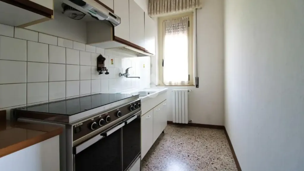 Köök - Villa with Two Units in Garlasco