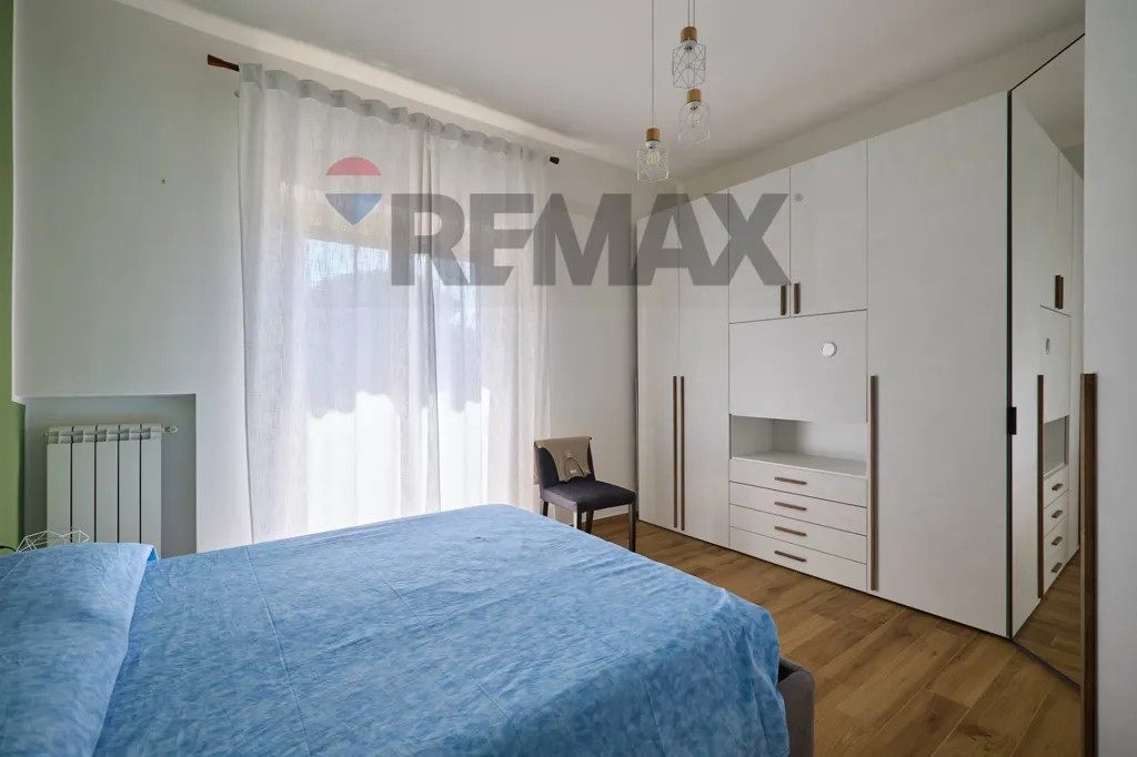 Camere da letto - Ristrutturato Triplex with Balcony in Torre Maura