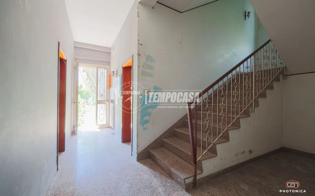 Pièces - Independent Villa with Large Garden in Rimini