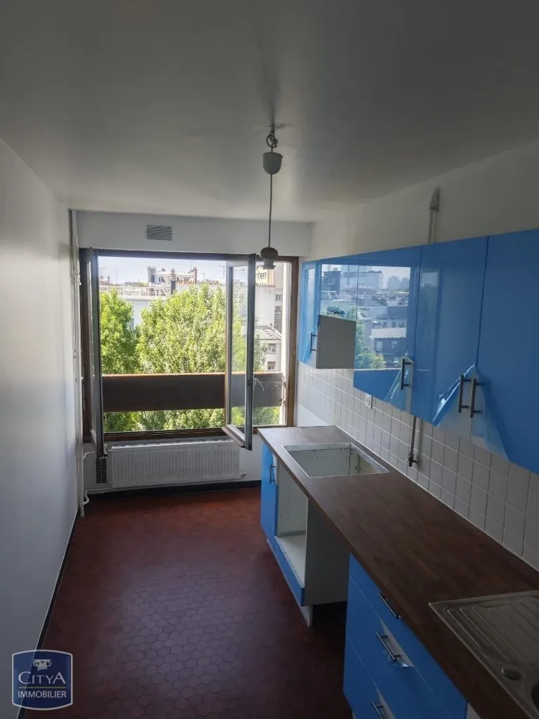 Köök - Grand Studio/T2 with View in Paris 17th
