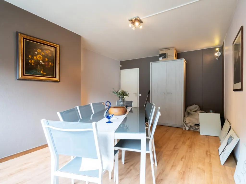 Salle à manger - Appartement Duplex avec Vue Lac à Vielsalm