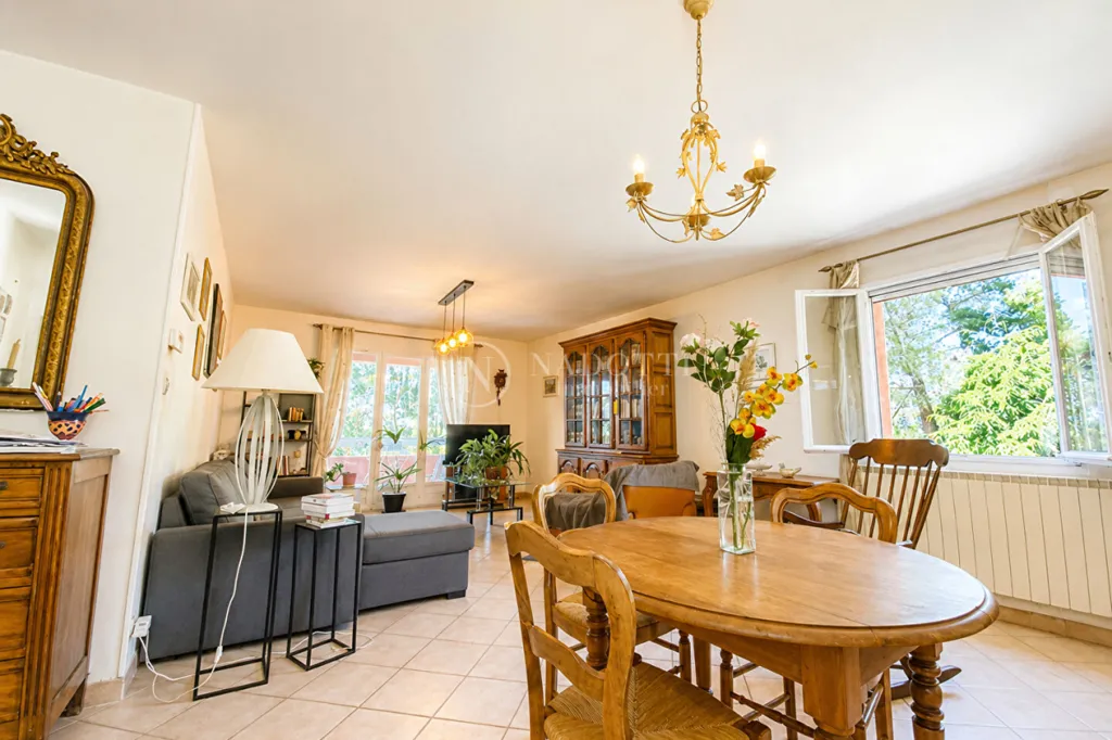 Söögituba - Family Villa with Pool in Gargas
