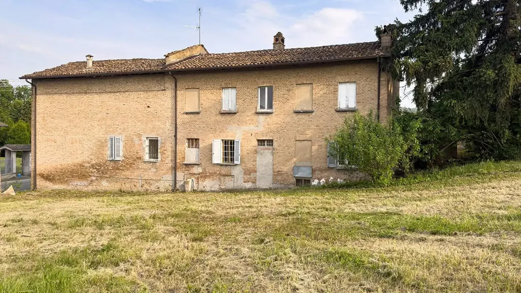 Extérieur - Lombard Rustic Villa with Garden in Torrazza Coste