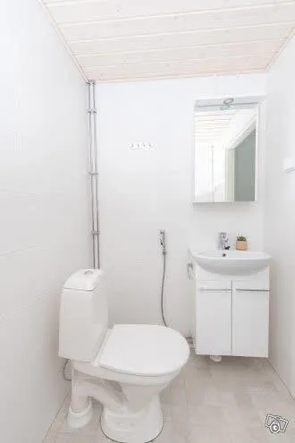 Salles de bain - Modernised Studio Flat with Balcony in Jyväskylä