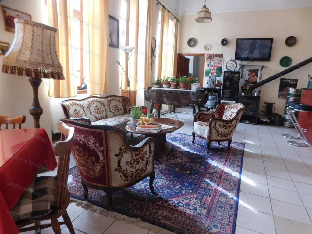 Living Room - Traditional Hungarian Restaurant in Kővágóörs