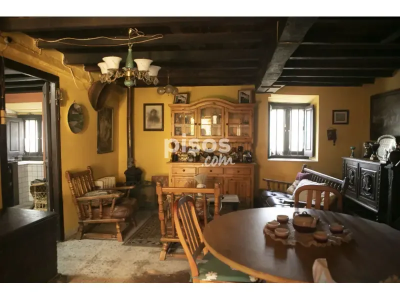 Dining Room - Traditional Asturian Rural Complex in Buslaz