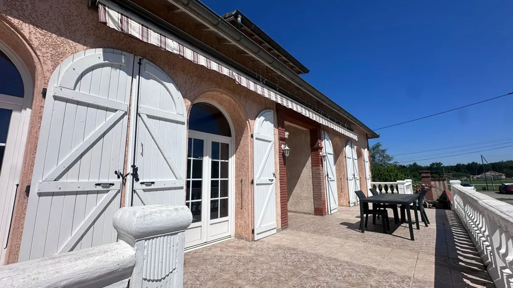 Terrazza - Charming T8 House with Garden in Brax