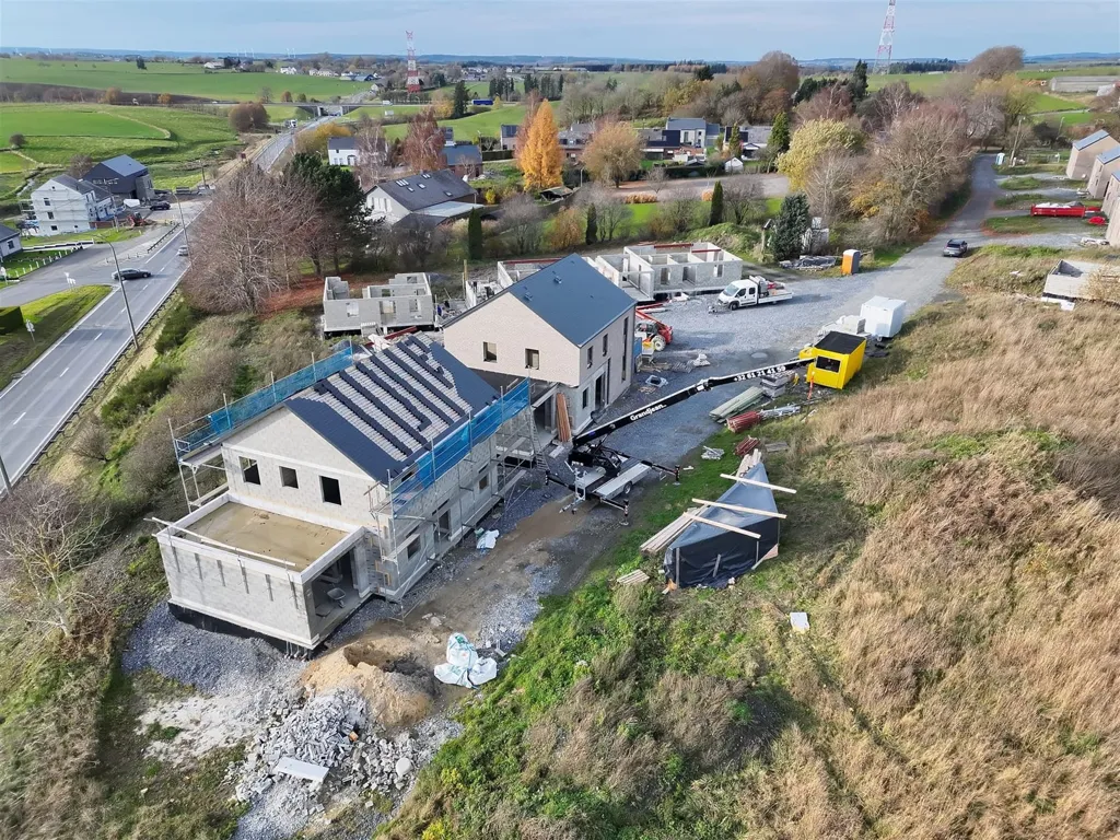 Vue aérienne - Maison moderne avec jardin à Savy, près de Bastogne