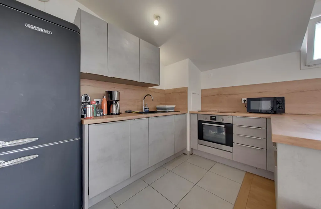 Cuisine - Appartement de 4 Pièces avec Balcon à Nogent-sur-Marne