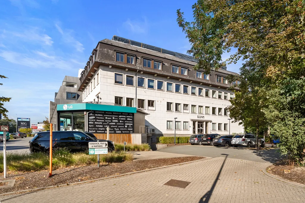 Esterno - Office Space with Parking in Sint-Denijs-Westrem, Gent