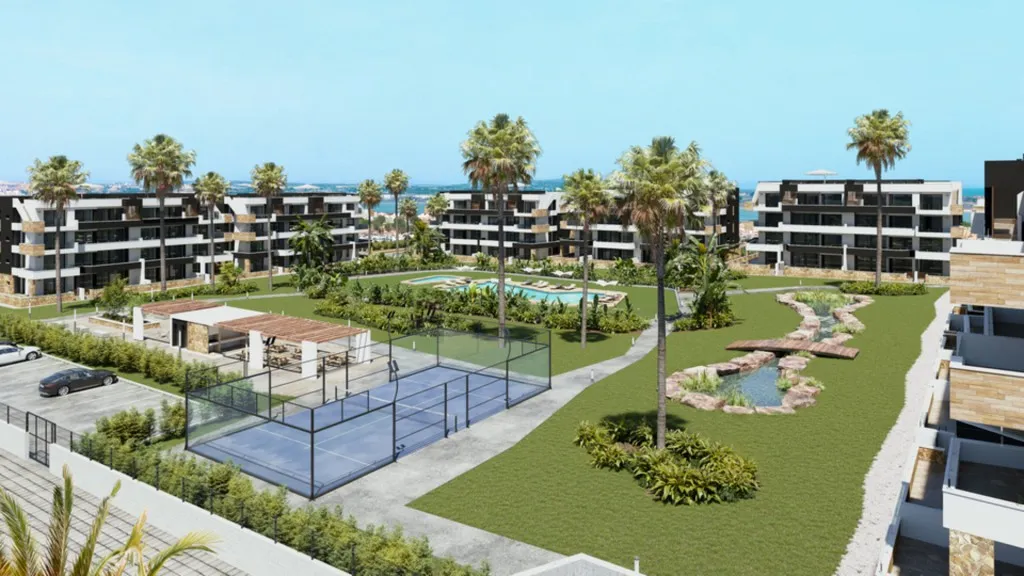 Apartment with Private Pool in Torrevieja