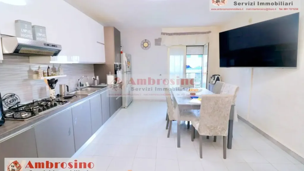 Cuisine - Panoramic Apartment in Private Park, Giugliano