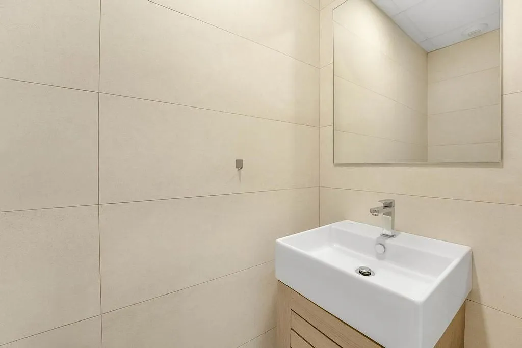 Salles de bain - Duplex with Sea View and Pool in San Roque