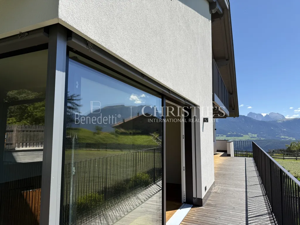 Terrace - Luxury Apartment with Dolomite Views on Ritten
