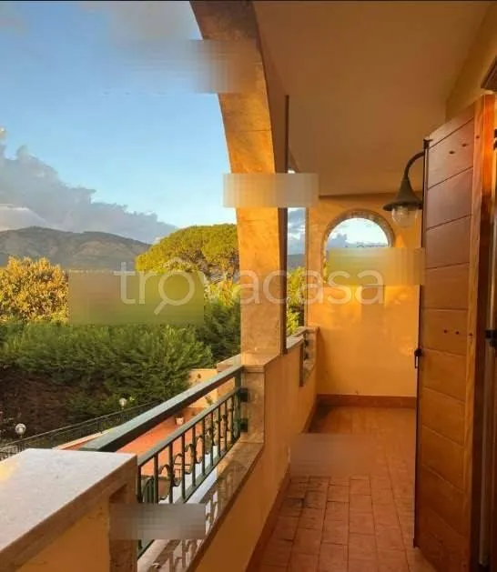 Terrasse - Villa with Two Parking Spots in San Felice a Cancello