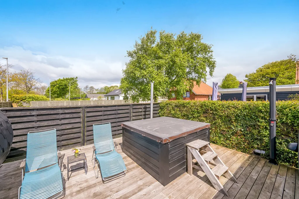 Terrass - Modernised Villa with Functional Cellar in Skjern