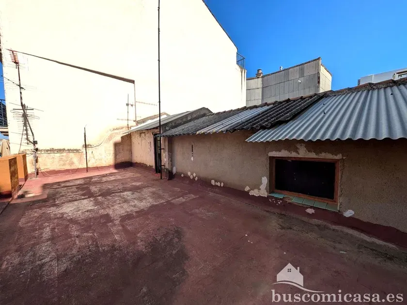 Aed - Commercial Building with Terrace in Linares