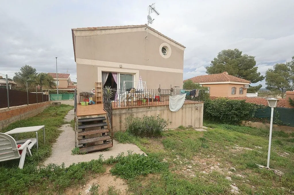 Jardin - Chalet with Balcony View in Montroy