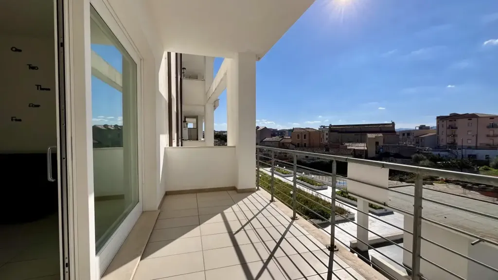 Rõdu - Bright Trilocale with Panoramic View in Olbia