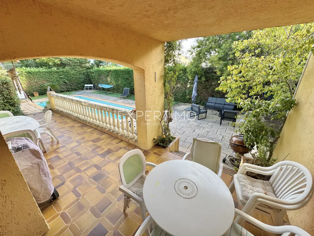 Terrasse - Villa avec Piscine au Port de Carqueiranne