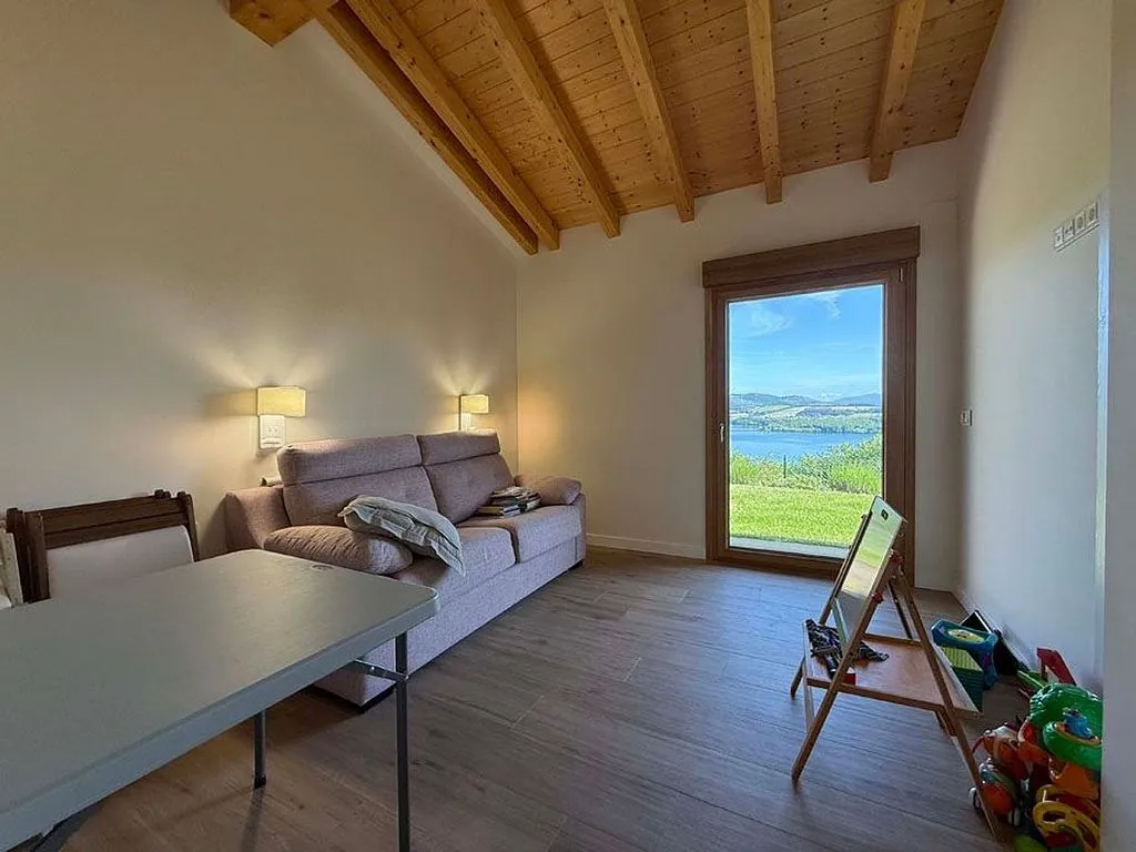 Séjour - Chalet with Lake View in Legutiano
