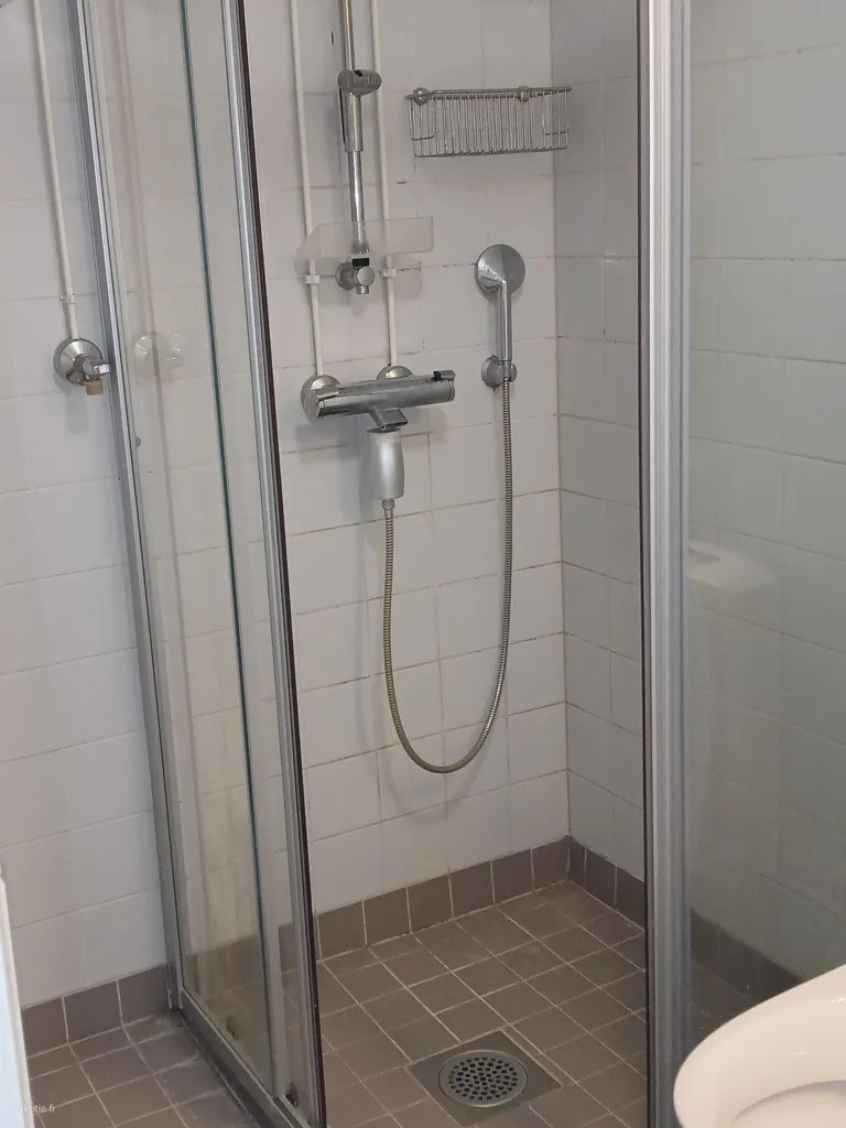 Vannitoad - Spacious Apartment with Balcony in Rauma