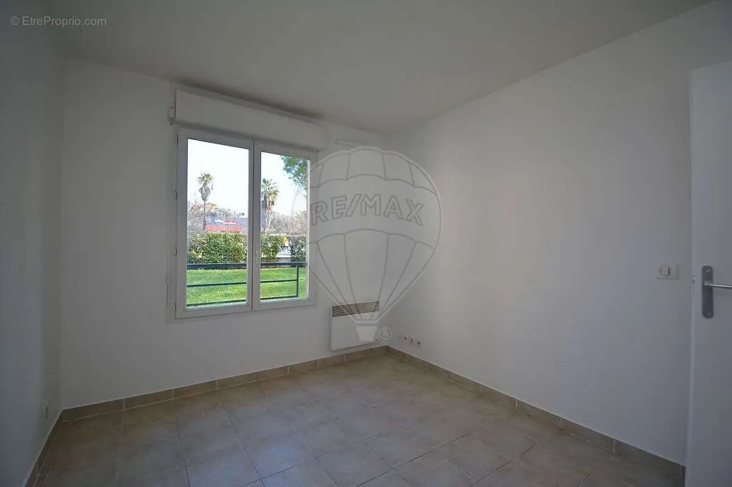 Appartement 2 pièces à Cagnes-Sur-Mer