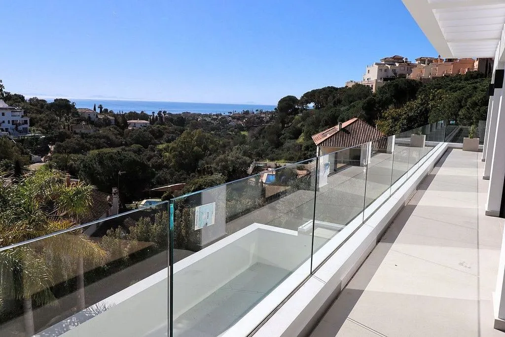 Balcon - Chalet with Pool and Terrace in Casco Antiguo